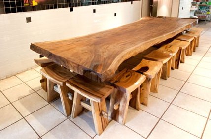 Instructions to make a unique dinner table